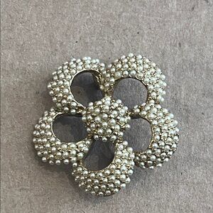 VINTAGE KRAMAR Pearl Cluster Brooch marked